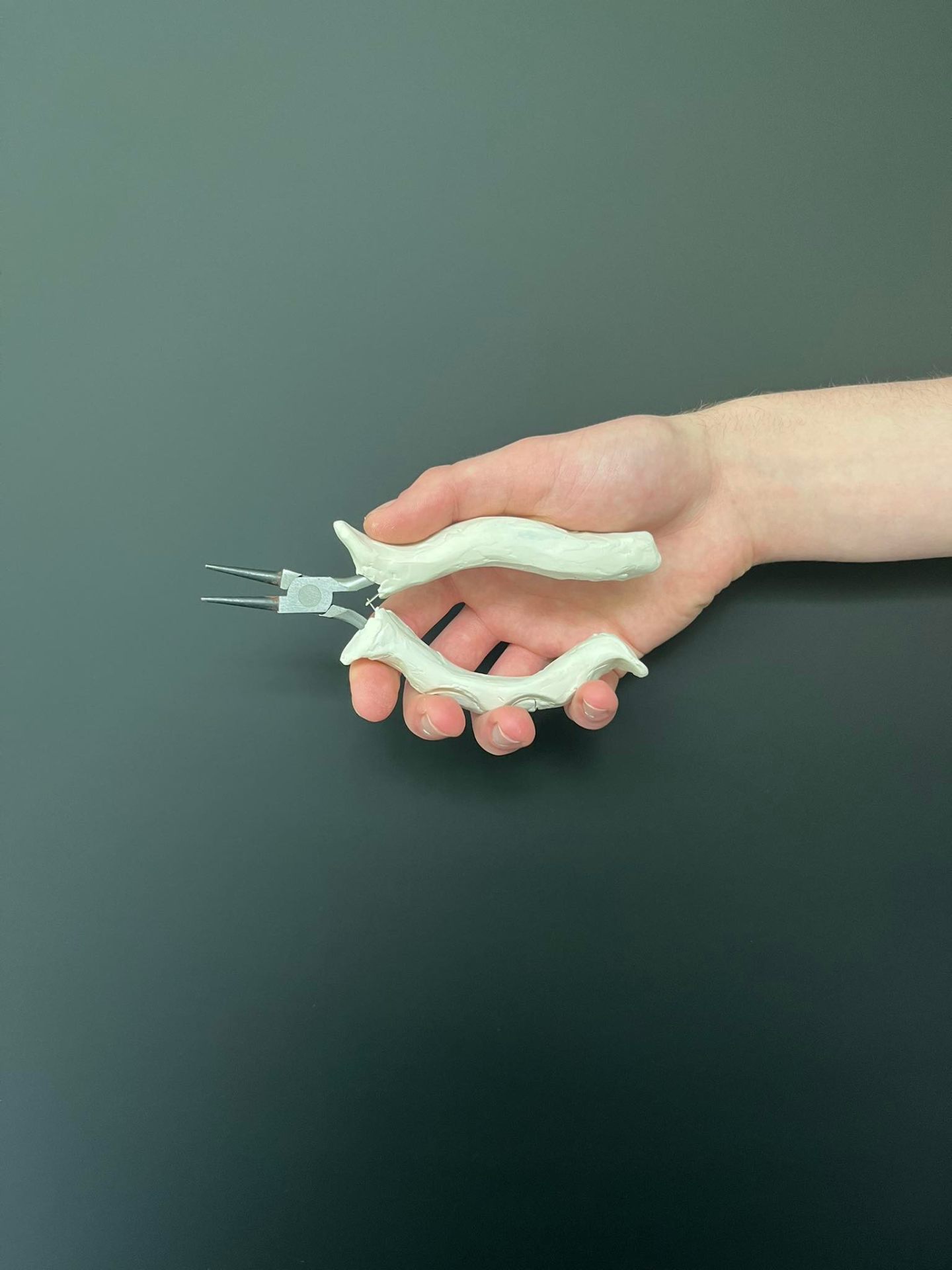 Testing ergonomics in clay